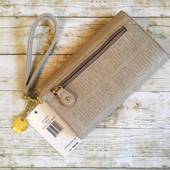 Steve Madden Wallet Wristlet - Cream Color - Picture 3 of 7